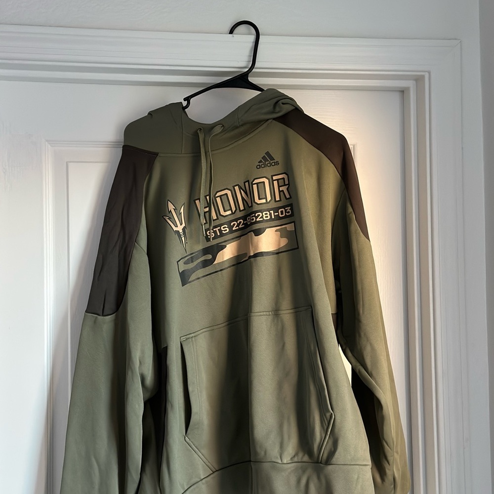 Former Arizona State football player gear